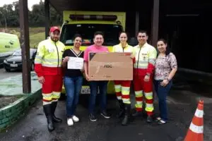 sindeesp-entrega-tvs-para-trabalhadores-da-area-da-saude