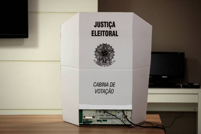 cabina, eleitoral, Patricia-Monteiro-Bloomberg.jpg