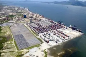 ministerio-do-trabalho-autua-empresas-no-porto-de-paranagua
