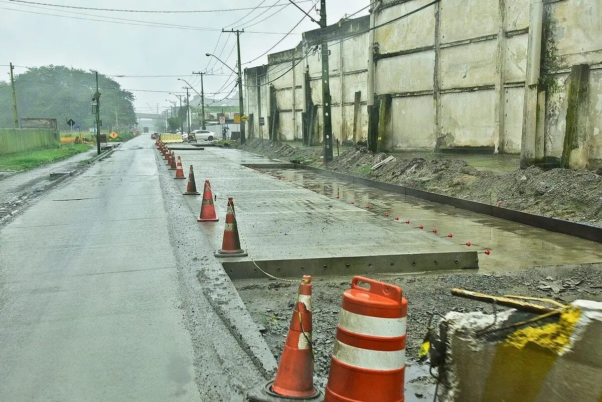 obras-avancam-na-avenida-bento-rocha-e-novo-trecho-e-bloqueado