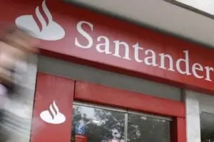santander-compra-folha-de-pagamento-da-prefeitura-de-paranagua-por-r-62-milhoes