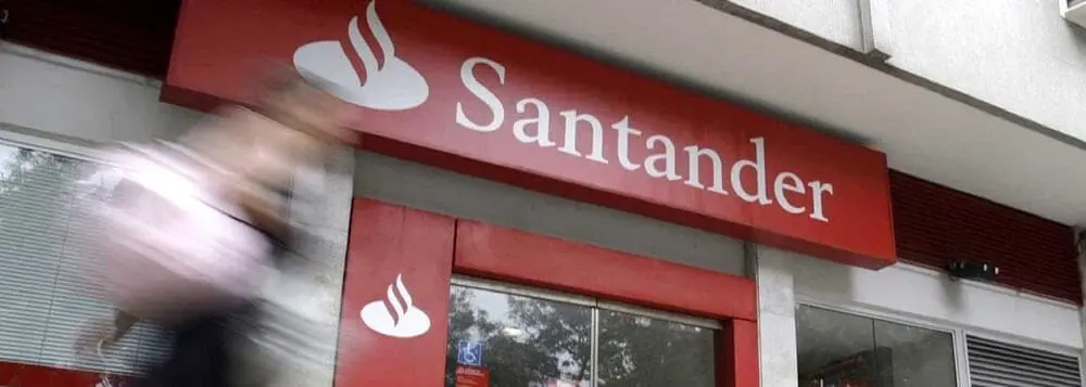 santander-compra-folha-de-pagamento-da-prefeitura-de-paranagua-por-r-62-milhoes