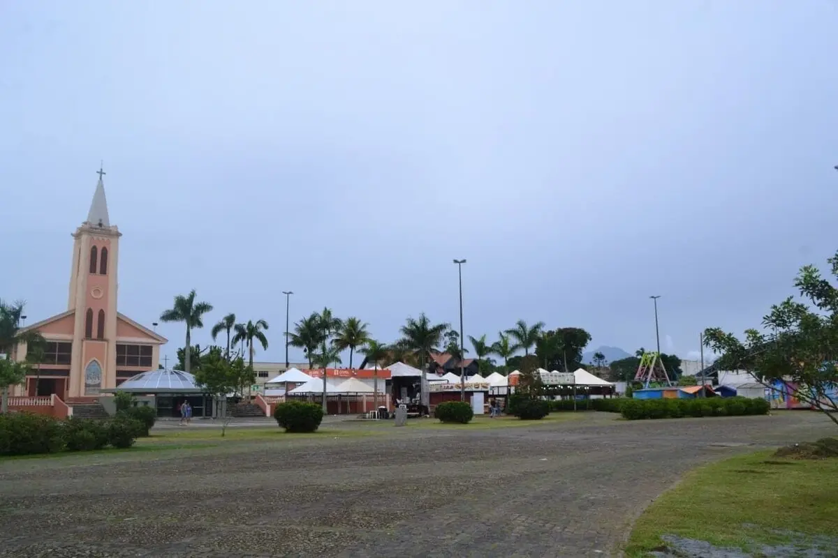 205a-edicao-da-festa-da-padroeira-do-parana-tem-dimensao-nacional