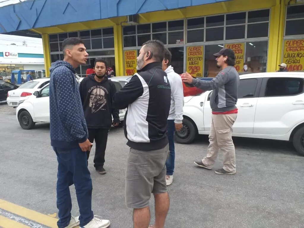 briga uber taxista