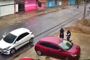 Agente entrou em óbito dentro do carro