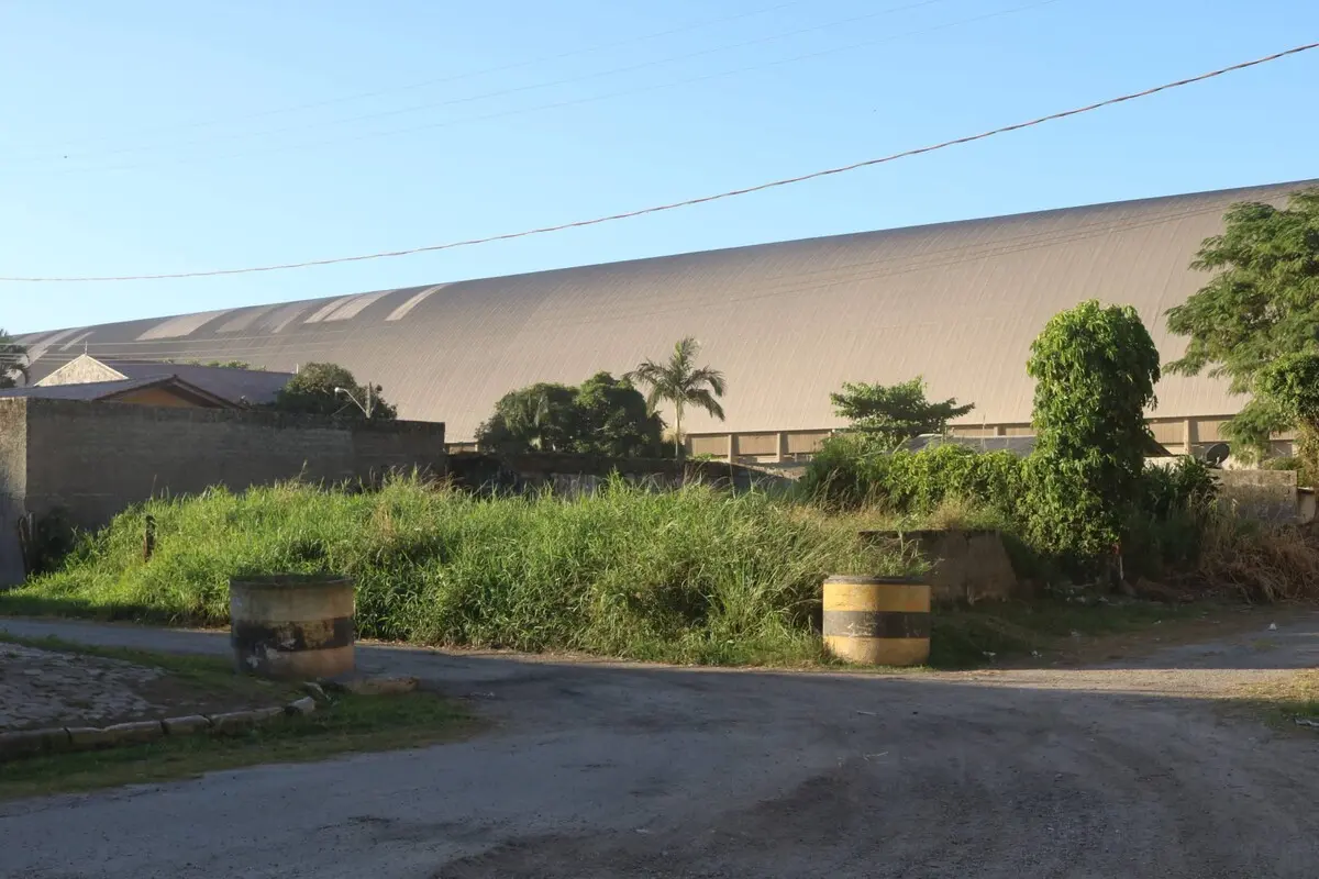 Terreno em que se localizava o Lar Renascer