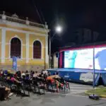 Cinema na praça foto christian barbosa