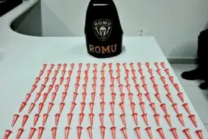 Drogas estavam dentro de uma sacola