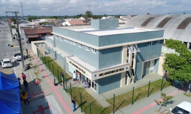 Segundo a Prefeitura, os atendimentos domiciliares reduzem a sobrecarga nas UBS’s e monitoram os pacientes crônicos sem a necessidade de que eles se dirijam às unidades de saúde. Foto: Prefeitura de Paranaguá