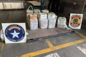 Drogas apreendidas dentro de contêiner