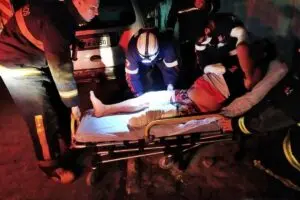 Vítima foi socorrida pelo Samu e levada ao Hospital Regional