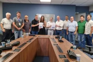 acrodo estiva, arrumador e portos