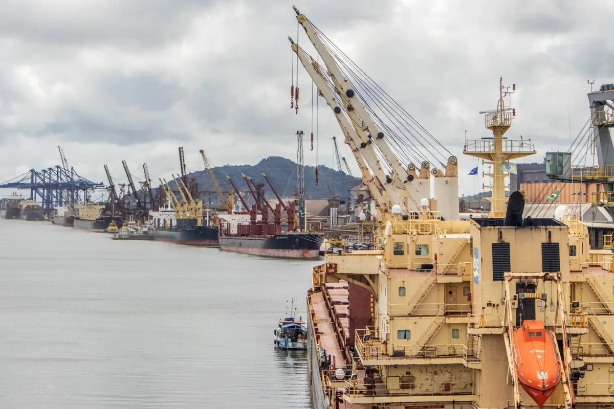 navio