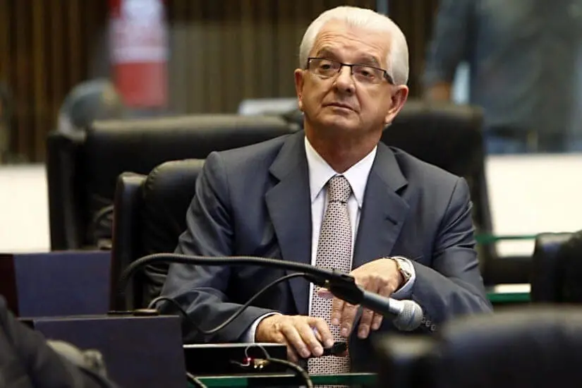 Roberto Justus de Guaratuba é escolhido como o Melhor Prefeito do Litoral e Adriano Ramos o Melhor Vereador de Paranaguá de 2019