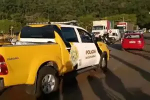 TRAVESSIA DE GUARATUBA ACIDENTE