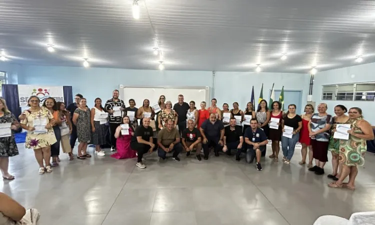 NOVOS SERVIDORES EDUCAÇÃO