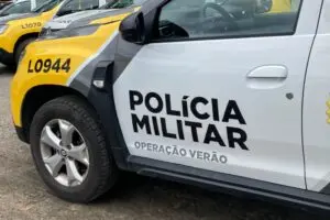 PM captura homem foragido que tentou se esconder em residência