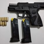 Pistola calibre 9mm e munições deflagradas foram apreendidas na ação