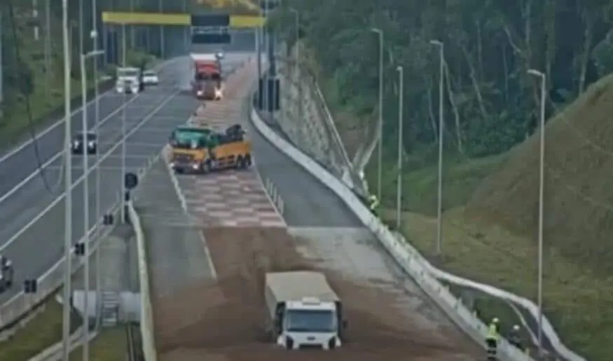 ÁREA DE ESCAPE