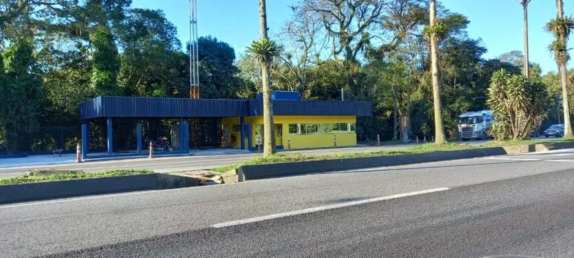 Obra do Posto de Fiscalização da PRF na BR-277 ainda não foi entregue a população Foto - M.Otto