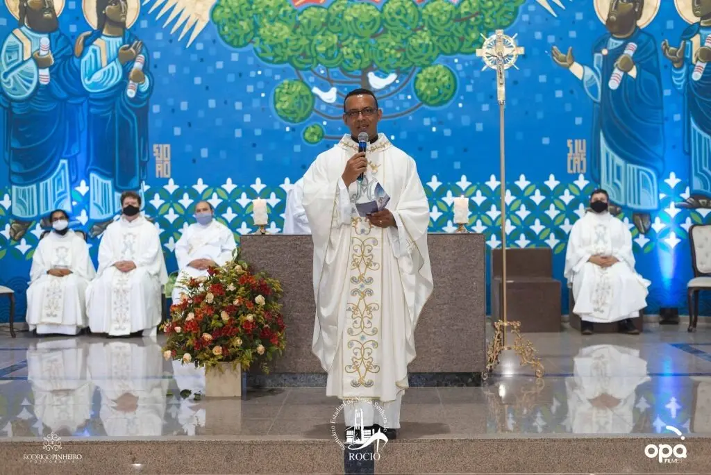 Padre Dirson reitor do Santuário do Rocio