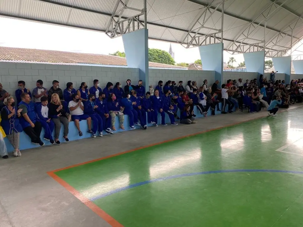 escola eva cavani