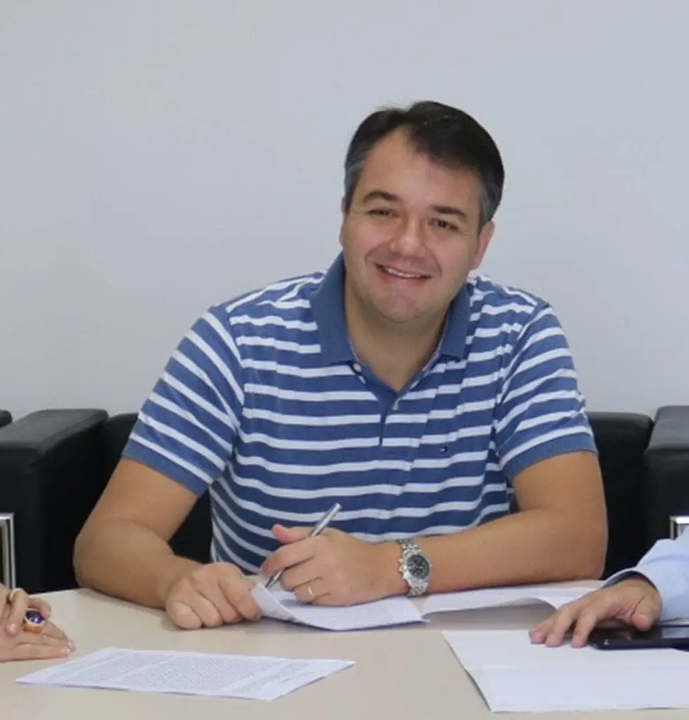 roberto-justus-de-guaratuba-e-escolhido-melhor-prefeito-do-litoral