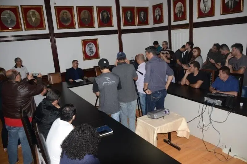 justica-acata-liminar-e-suspende-intervencao-na-paranagua-saneamento