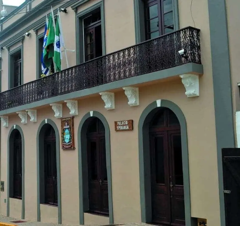vereadores-gastaram-r-146-mil-dos-r-148-mil-de-diarias-denunciados-pelo-mp-em-2017
