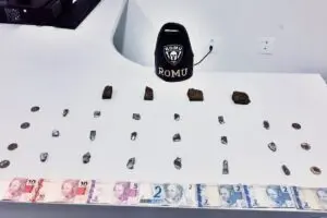 94 gramas de maconha em tablete foram apreendidos na ação