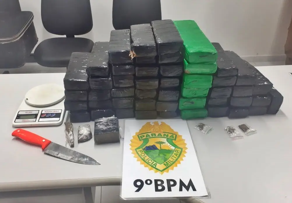 Drogas foram apreendidas durante diligências em dois bairros de Paranaguá