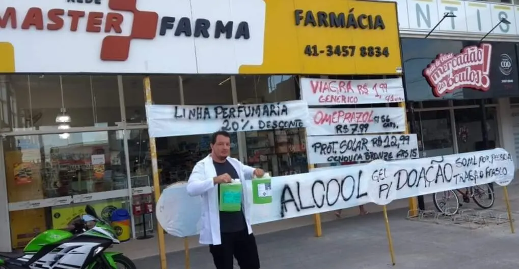 Farmácia Masterfarma distribui, gratuitamente, álcool em gel para a população