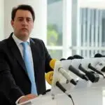 governador-exonera-todos-os-cargos-comissionados-do-estado