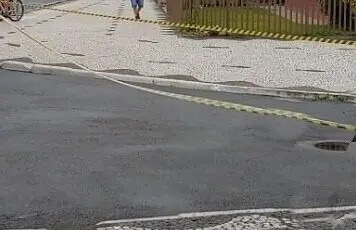 Vítima foi encontrada morta na via
