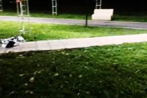 Homem foi alvejado com três tiros e morreu no local