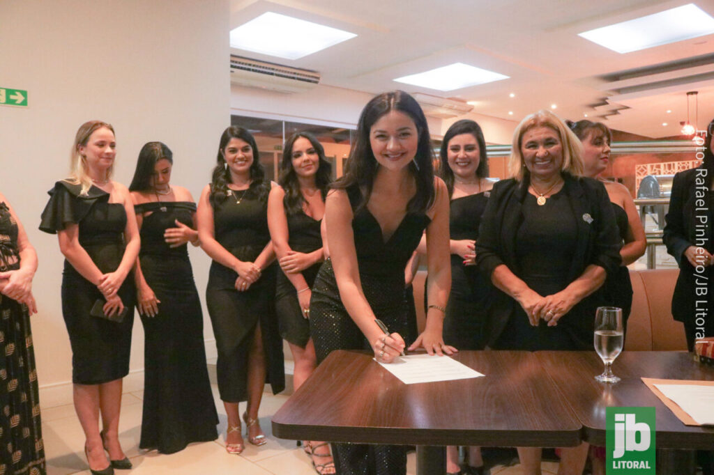 Mulheres à frente: CMEG Paranaguá fortalece empreendedorismo feminino no comércio local