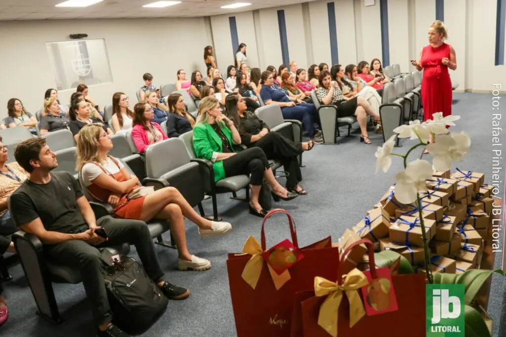 Portos do Paraná celebra o sagrado feminino em tarde de reflexão e reconhecimento