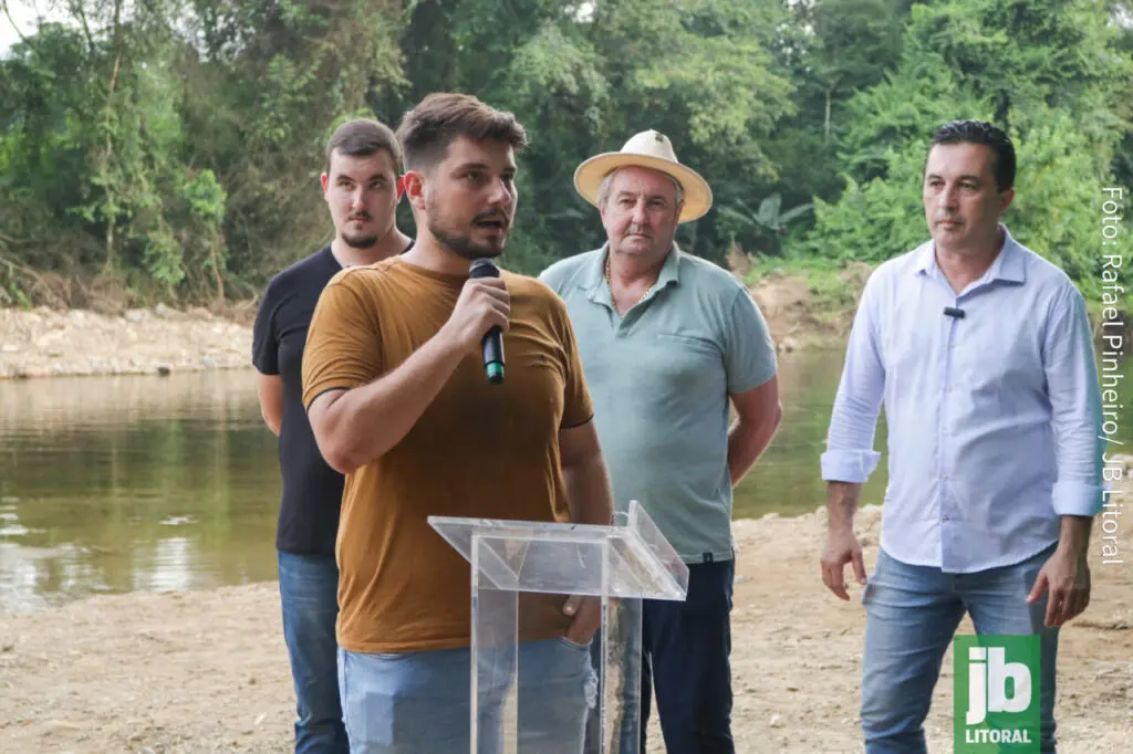 Após dificuldade em contratação de empresa para executar a obra, Ponte Molhada é reconstruída em Morretes