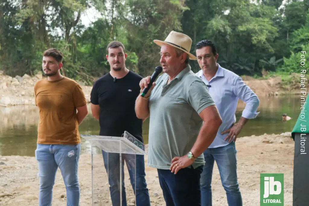 Após dificuldade em contratação de empresa para executar a obra, Ponte Molhada é reconstruída em Morretes