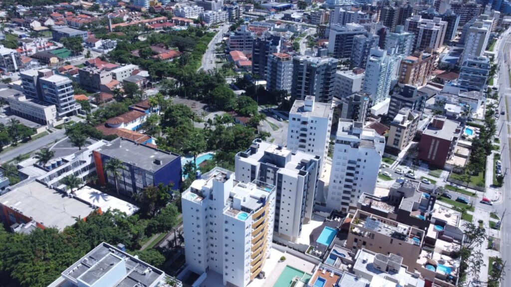 Matinhos - centro foto Nosso Litoral