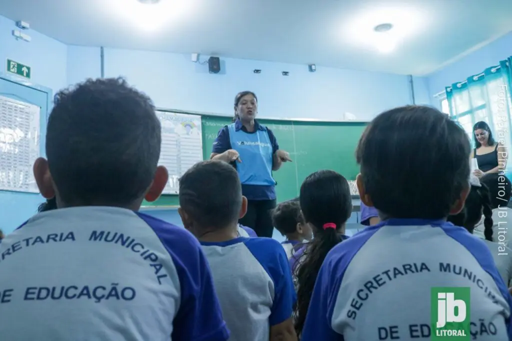 projeto 'Você no Saneamento' leva educação sobre água e saneamento às escolas de Paranaguá