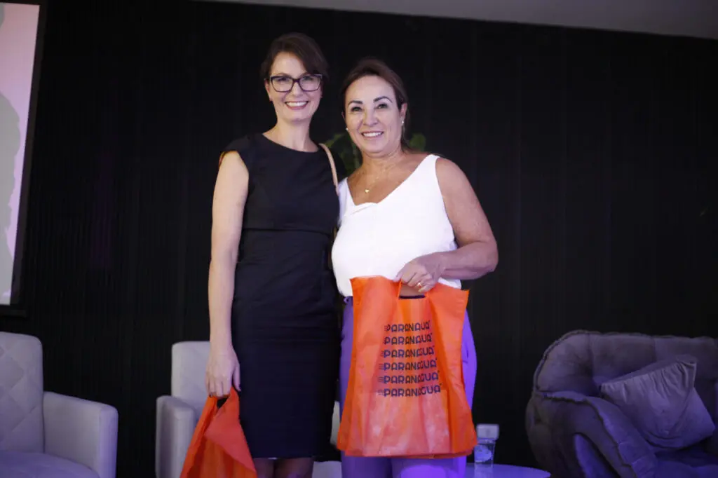 Rede de Proteção pelo Fim da Violência contra a Mulher em Paranaguá realiza encontro para desenvolver estratégias conjuntas (19)
