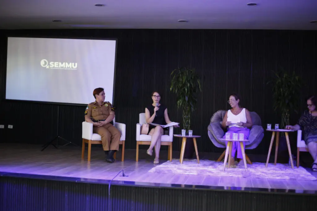 Rede de Proteção pelo Fim da Violência contra a Mulher em Paranaguá realiza encontro para desenvolver estratégias conjuntas (38)
