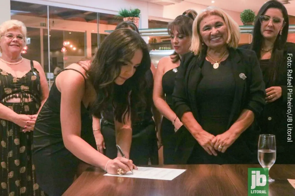 Mulheres à frente: CMEG Paranaguá fortalece empreendedorismo feminino no comércio local