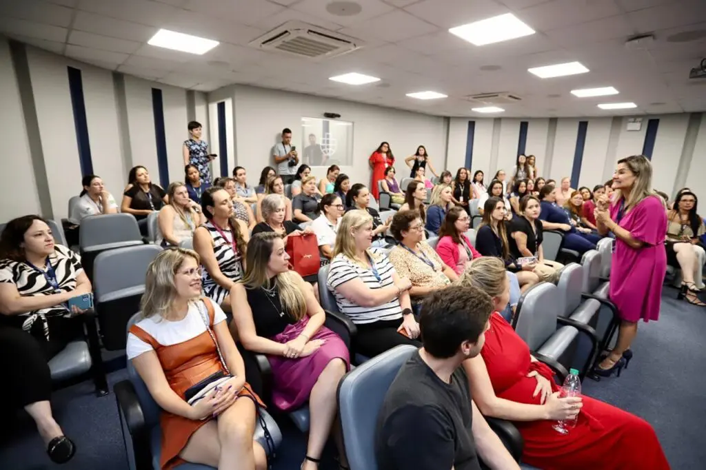 Portos do Paraná celebra o sagrado feminino em tarde de reflexão e reconhecimento