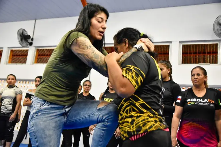 defesa pessoal mulheres