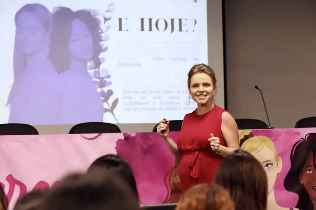 Portos do Paraná celebra o sagrado feminino em tarde de reflexão e reconhecimento