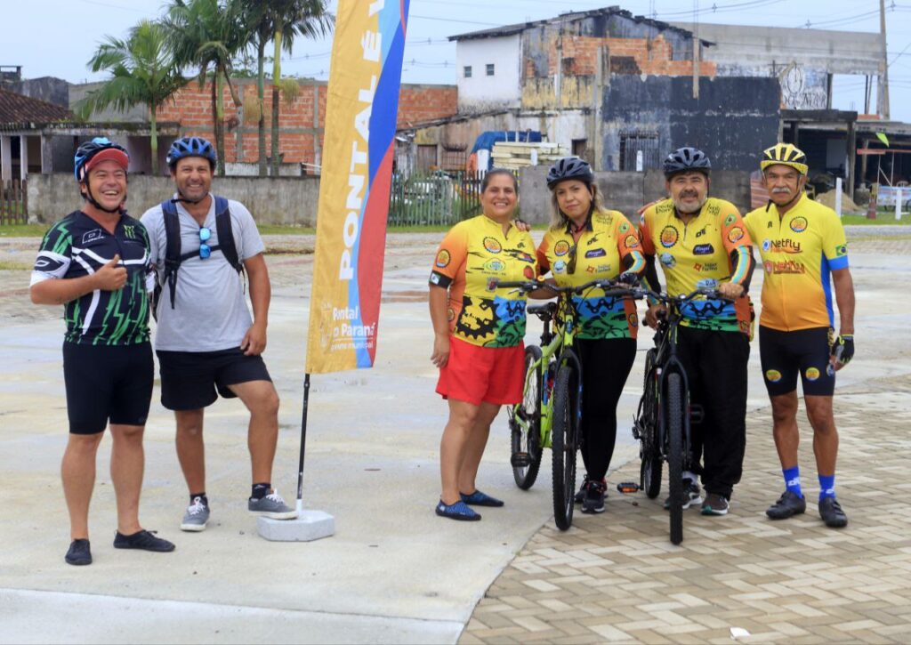 1Âº Pedala Pontal atraiu mais de 200 ciclistas e inaugurou a nova ciclovia de Pontal do Paraná – Foto – Prefeitura de Pontal (2)