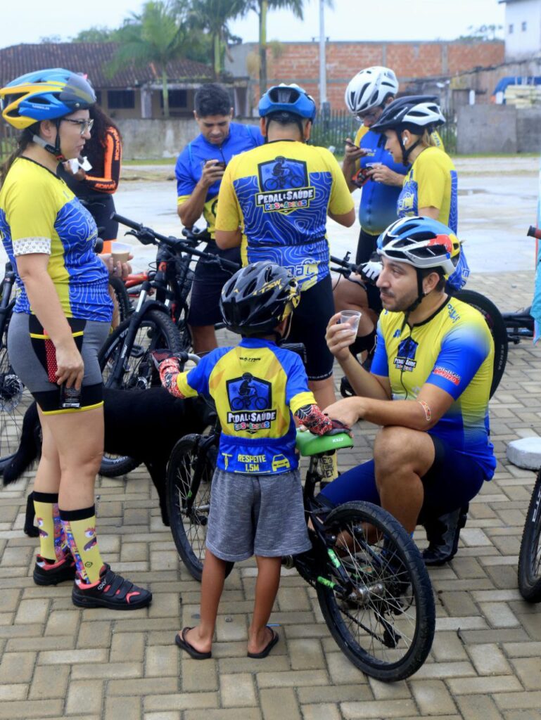 1Âº Pedala Pontal atraiu mais de 200 ciclistas e inaugurou a nova ciclovia de Pontal do Paraná – Foto – Prefeitura de Pontal (5)