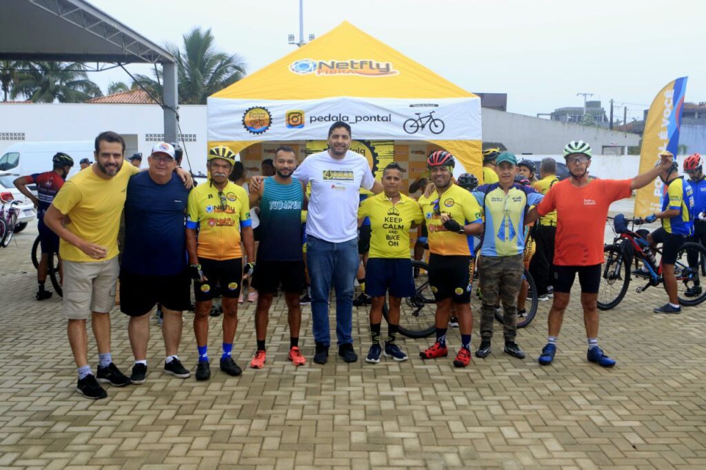 1Âº Pedala Pontal atraiu mais de 200 ciclistas e inaugurou a nova ciclovia de Pontal do Paraná – Foto – Prefeitura de Pontal (6)